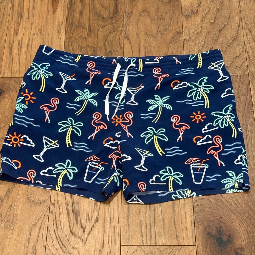 Chubbies Mens XL Neon Flamingo Palm Tree Swim Trunks Navy Blue 5.5 Inch Inseam
